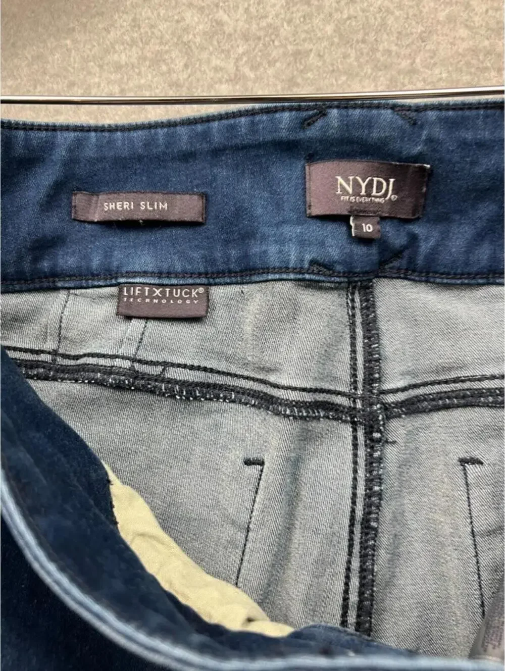 NYDJ LIFTXTUCK Womens Sheri Slim Jeans Size 10 Medium Wash Classic Casual